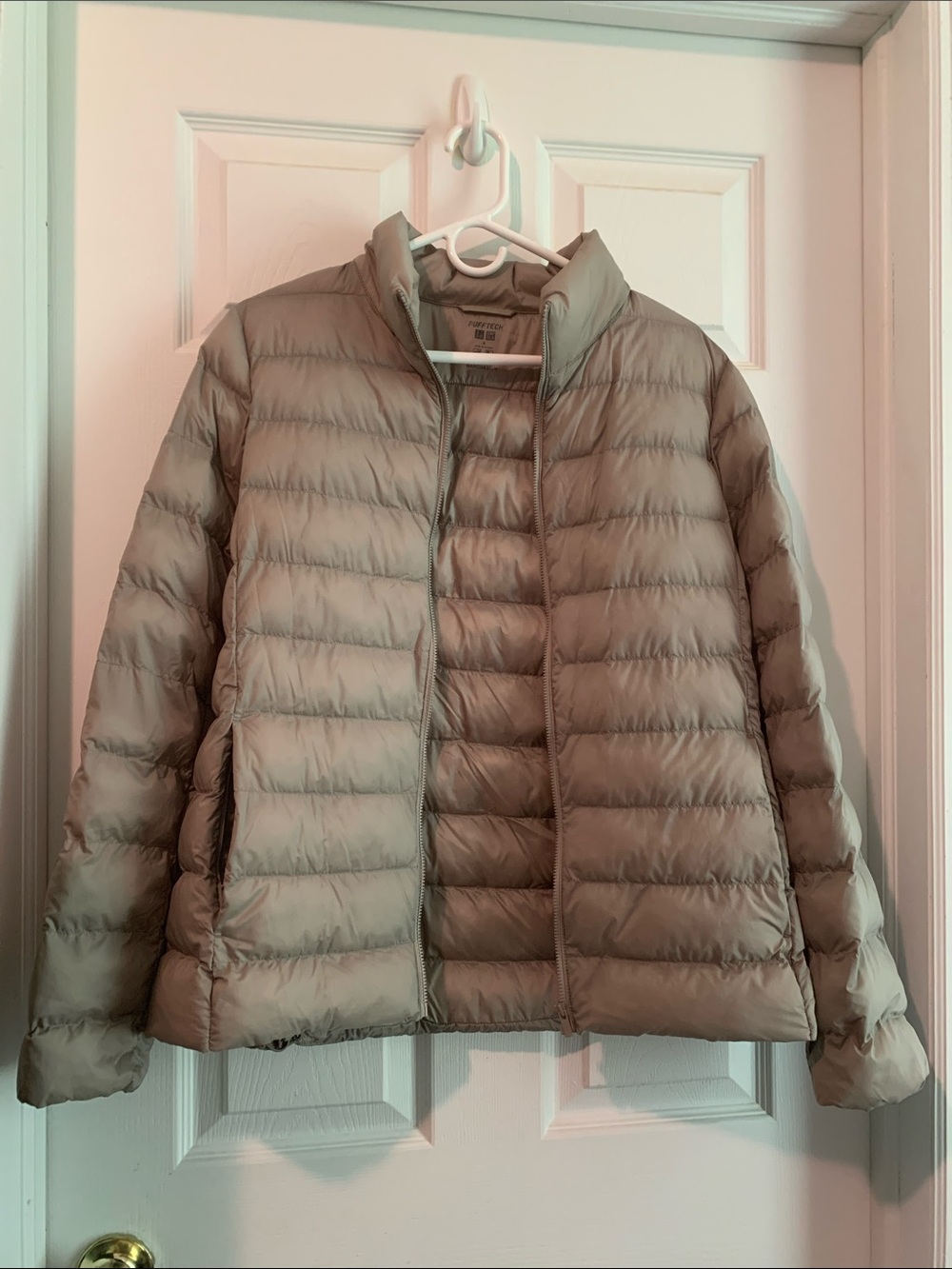 Uniqlo Women's Taupe Quilted Packable Puffer Jacket